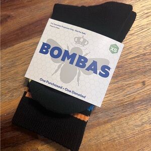 NWT Bombas socks